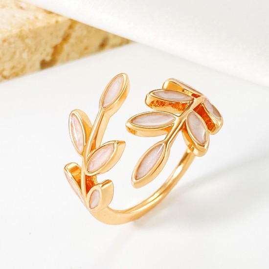 Simplified Leaf Ring, Drip Glaze Green Leaf Geometric Open Finger Ring